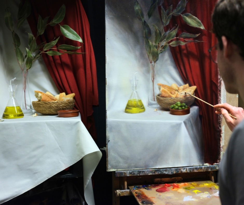 A very Mediterranean still-life by BAA student Carson Butterbaugh (@carsonbutterbaugh) ☀️🫒🥖

#BarcelonaAcademyOfArt #FigurativeArtist #RealismArt #ArteAcadémico #RealistPainting #TraditionalArt #AtelierMethod #ArtisticProcess #ClassicalArt #ArtStudentLife #FineArtSchool #ClassicalDrawing #AcademicArt #ArtAcademy #Dibujo #EscuelaDeArte #Pintura #FigurativePainting #BcnArtAcademy #ArteFigurativo #RealistArt #ArtClasses #ArtStudio #ArtInBarcelona #ArtStudents #ArtEducation #FineArts