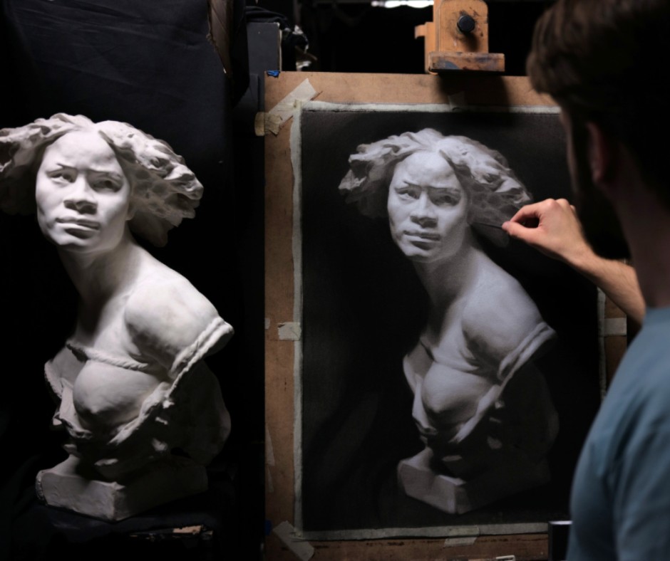 BAA student Dan Štumberger (@dan.stumberger.artist) working on his charcoal cast drawing

#BarcelonaAcademyOfArt #ArteAcadémico #Dibujo #EscuelaDeArte #Pintura #RetratoRealista #ArteFigurativo #ArtStudio